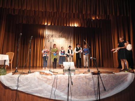 Prireditev Druži naju ples in petje z mednarodno udeležbo 94